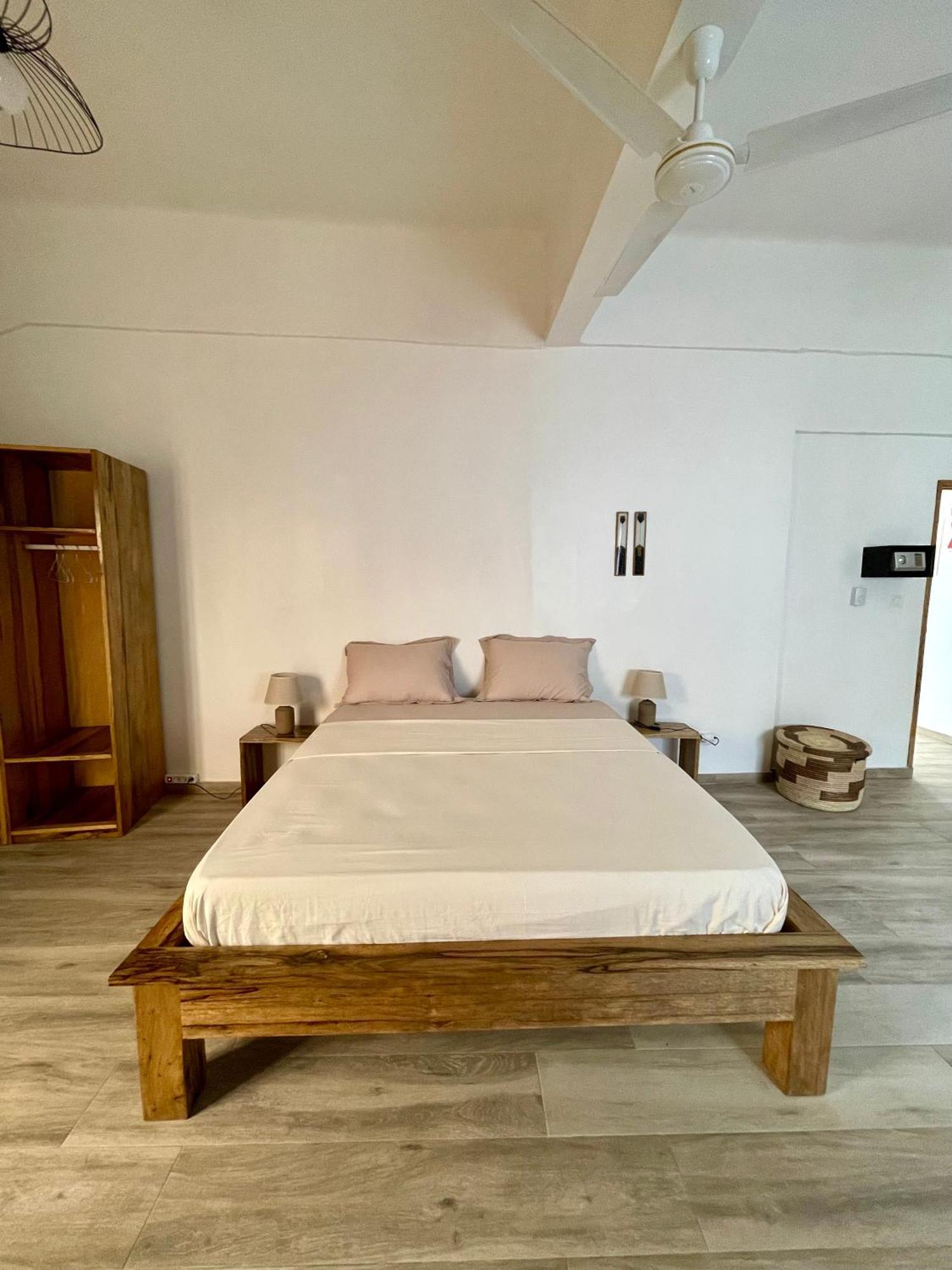 Hotel Keur Teranga Dakar Esterno foto