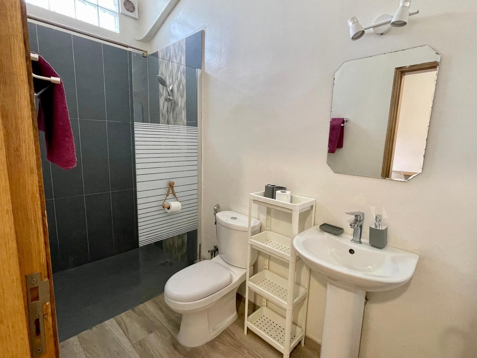 Hotel Keur Teranga Dakar Esterno foto